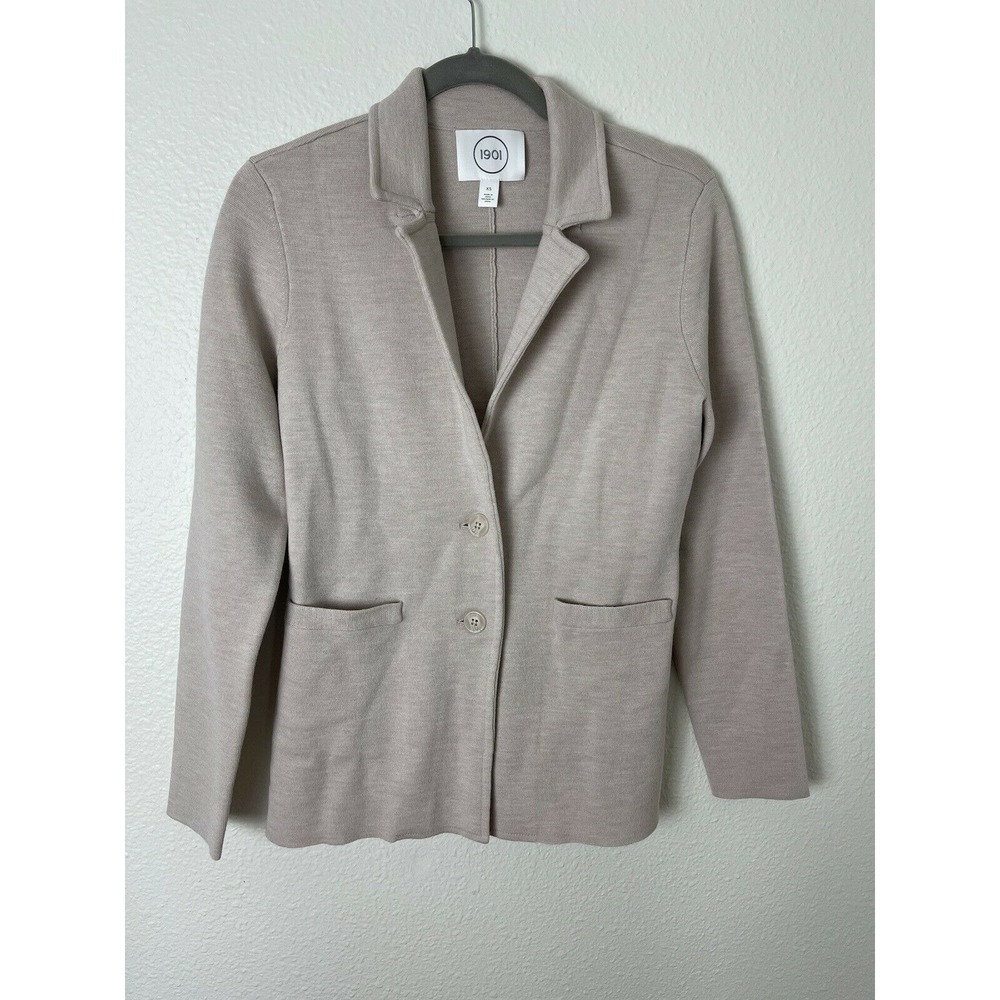 1901 Women's Button Up Blazer Jacket Tan Long Sleeve Pockets Sz XS‎ NWOT